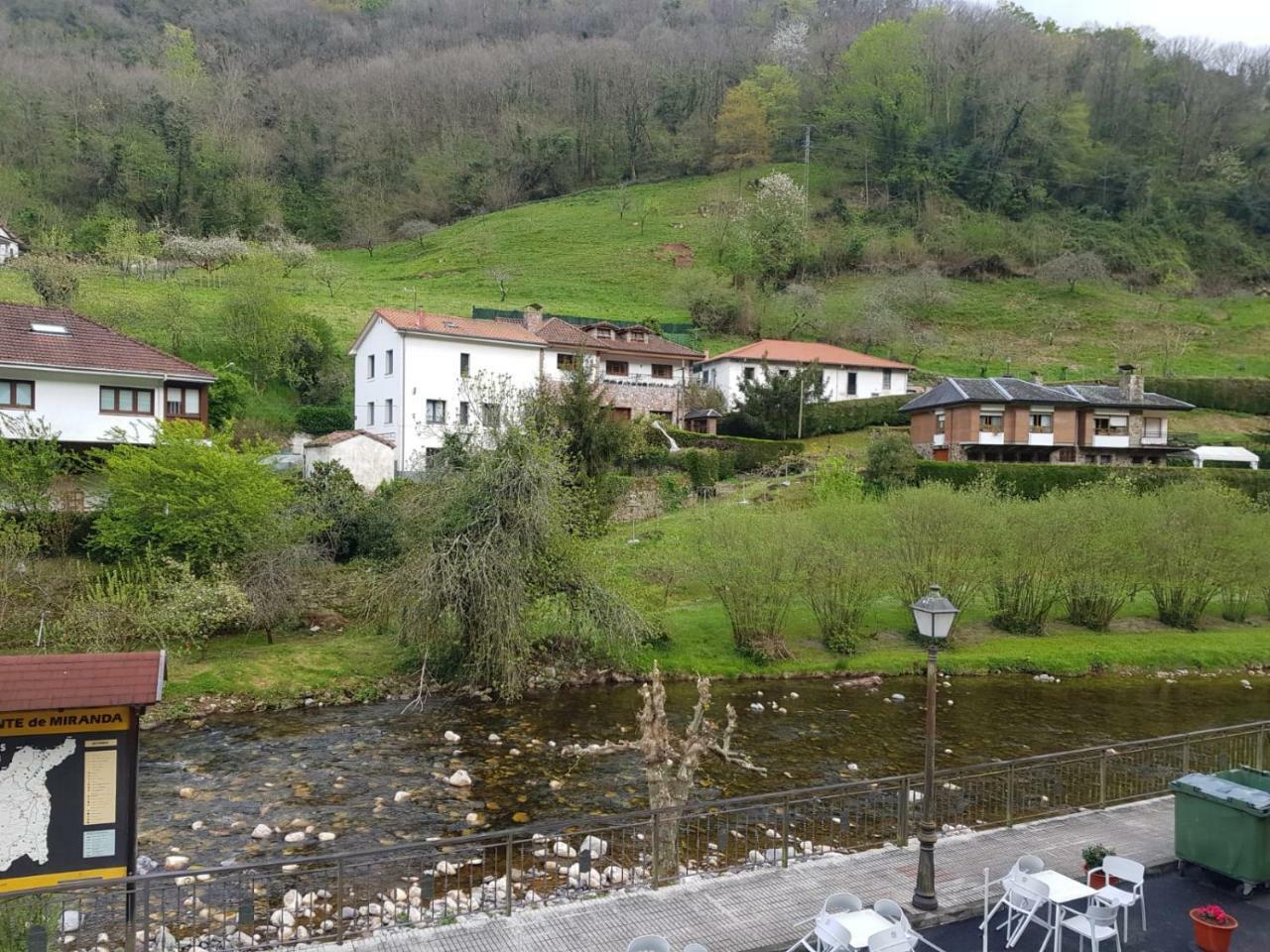 Alojamiento Calzada Romana Belmonte De Miranda Eksteriør bilde